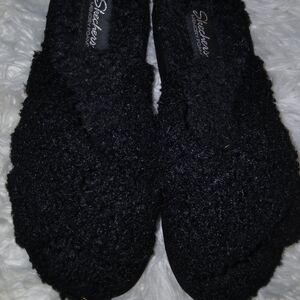 Skechers Women's Fuzzy Black Slippers
